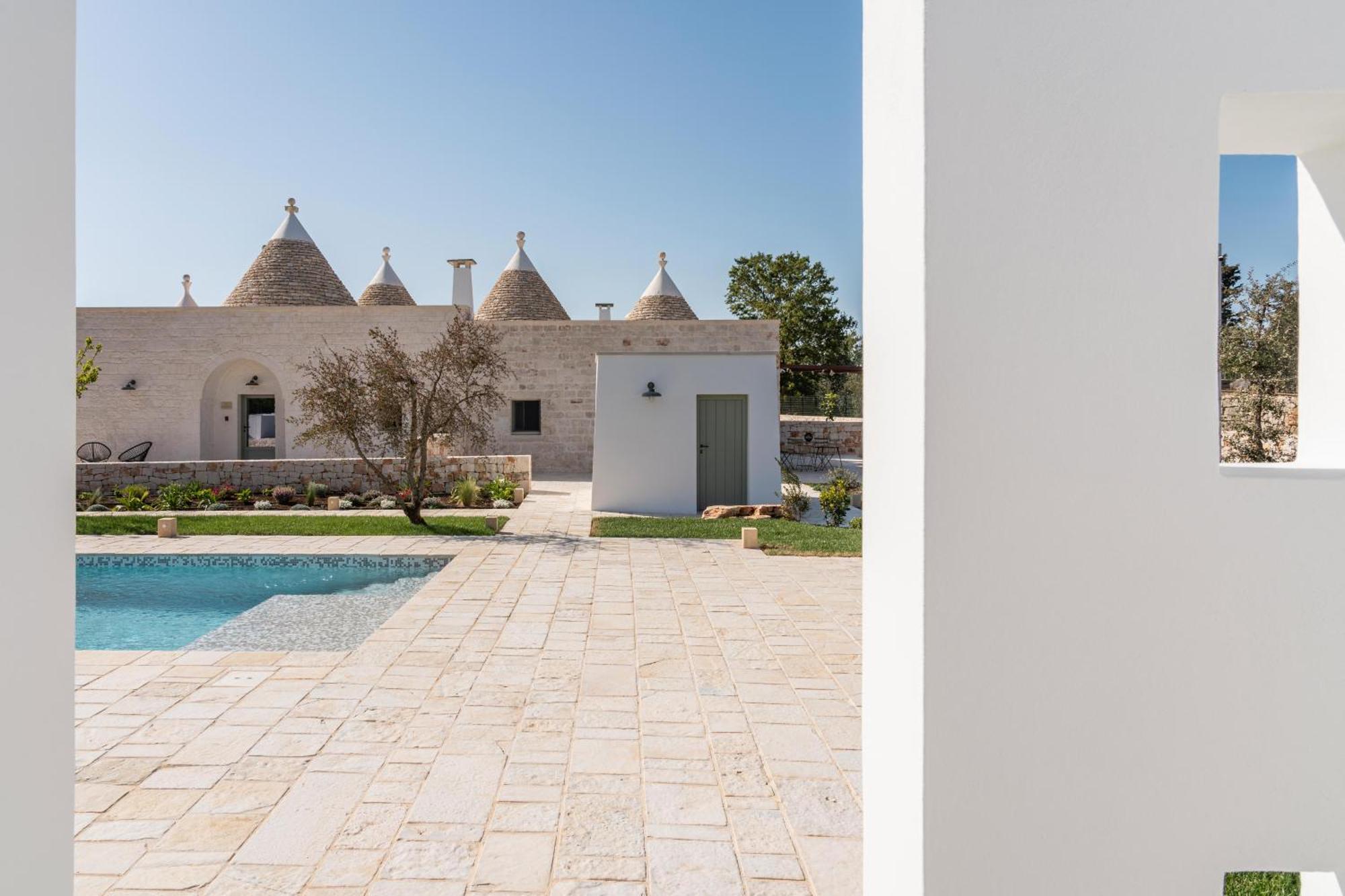 Trullo Jale - Boutique Apartments Ostuni Exteriör bild