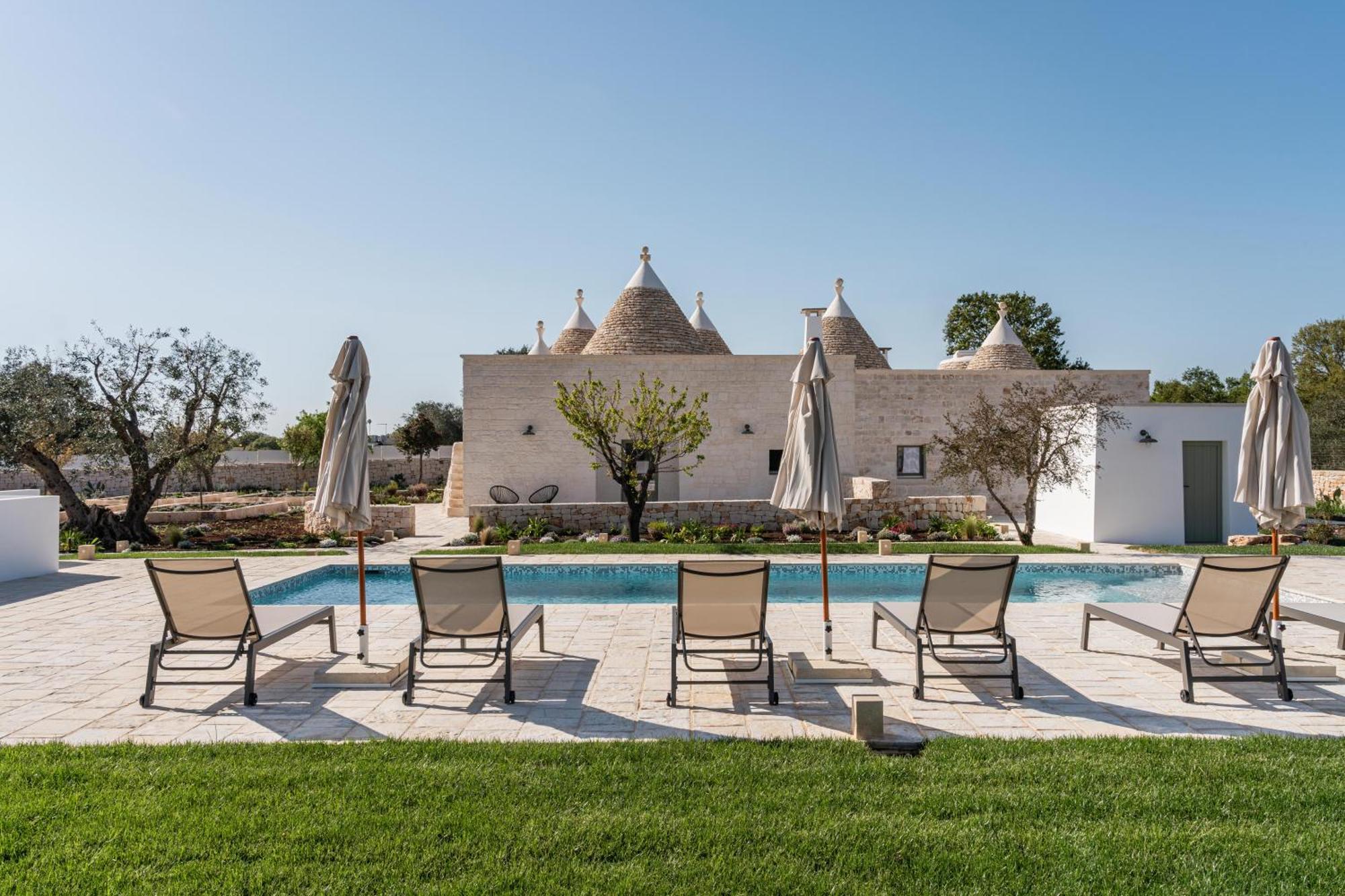 Trullo Jale - Boutique Apartments Ostuni Exteriör bild