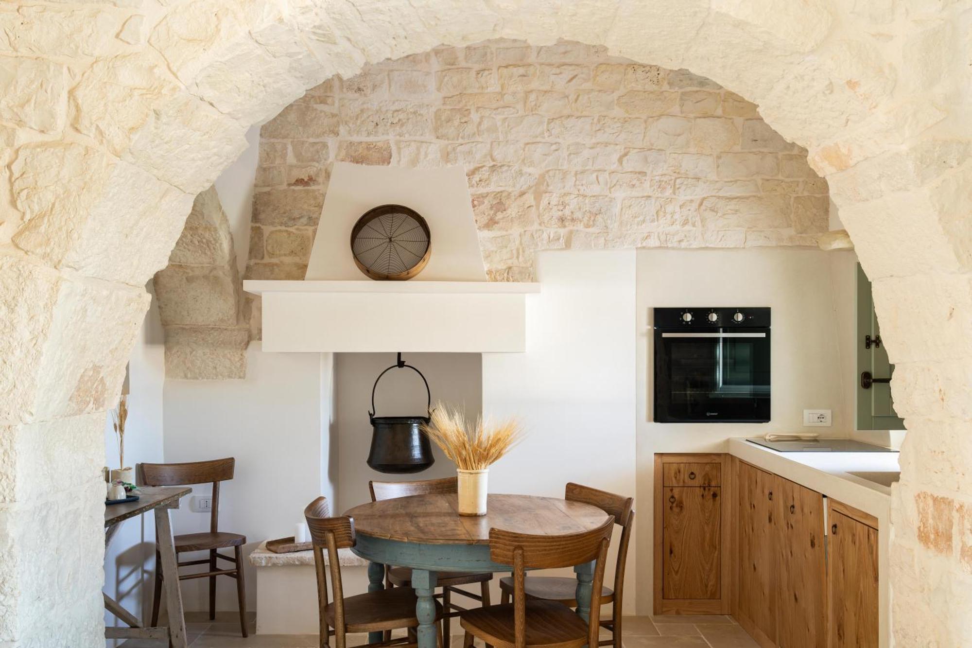 Trullo Jale - Boutique Apartments Ostuni Exteriör bild