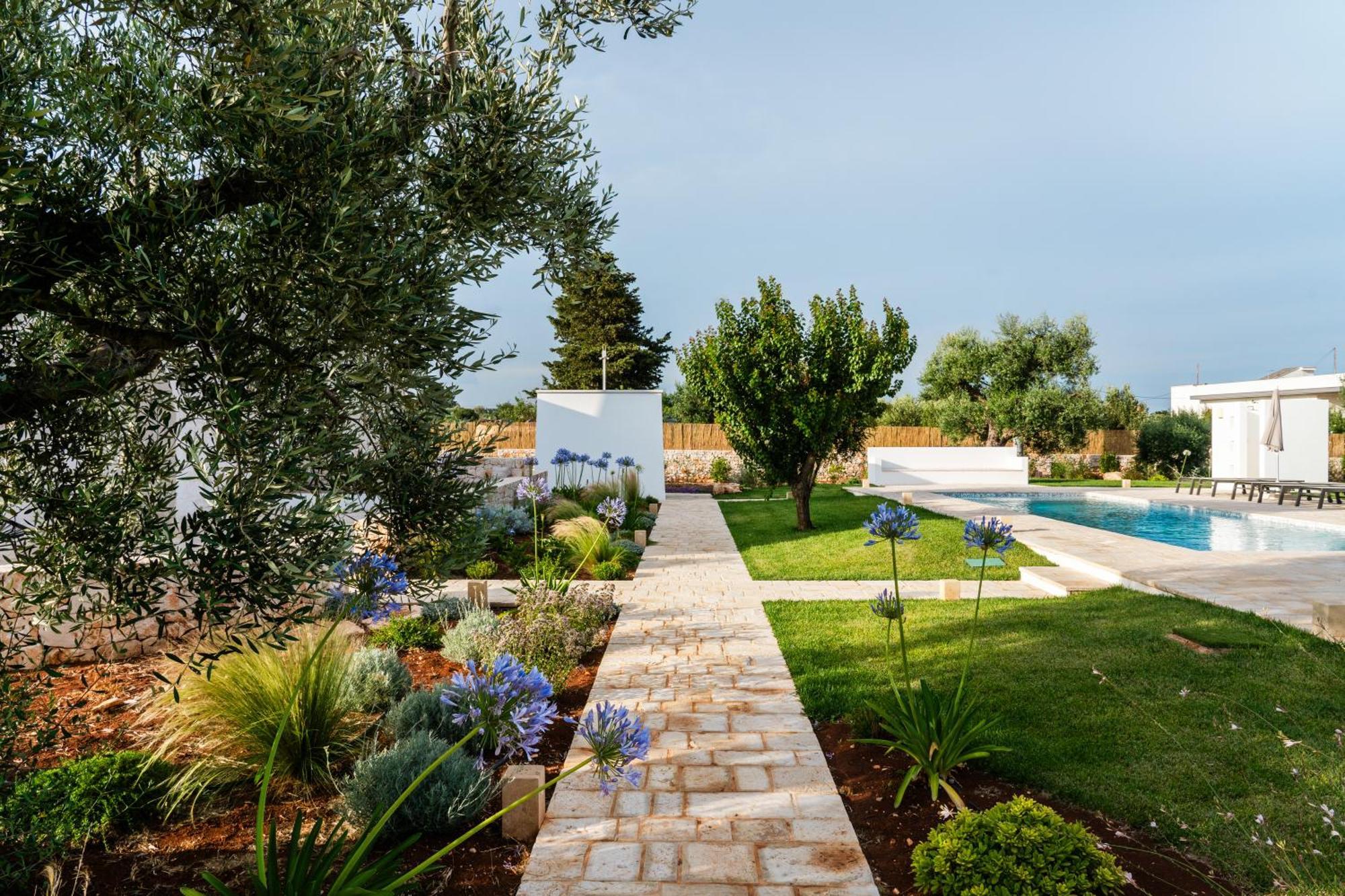 Trullo Jale - Boutique Apartments Ostuni Exteriör bild