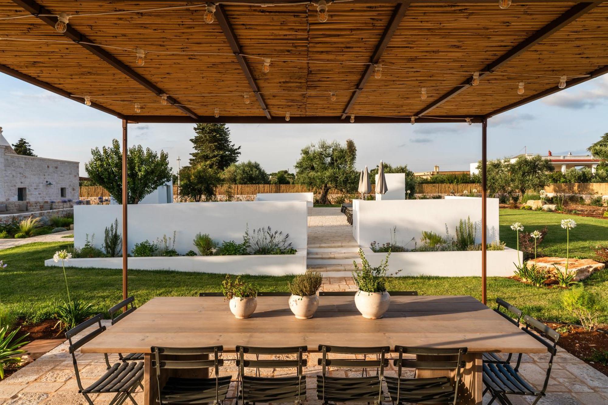 Trullo Jale - Boutique Apartments Ostuni Exteriör bild