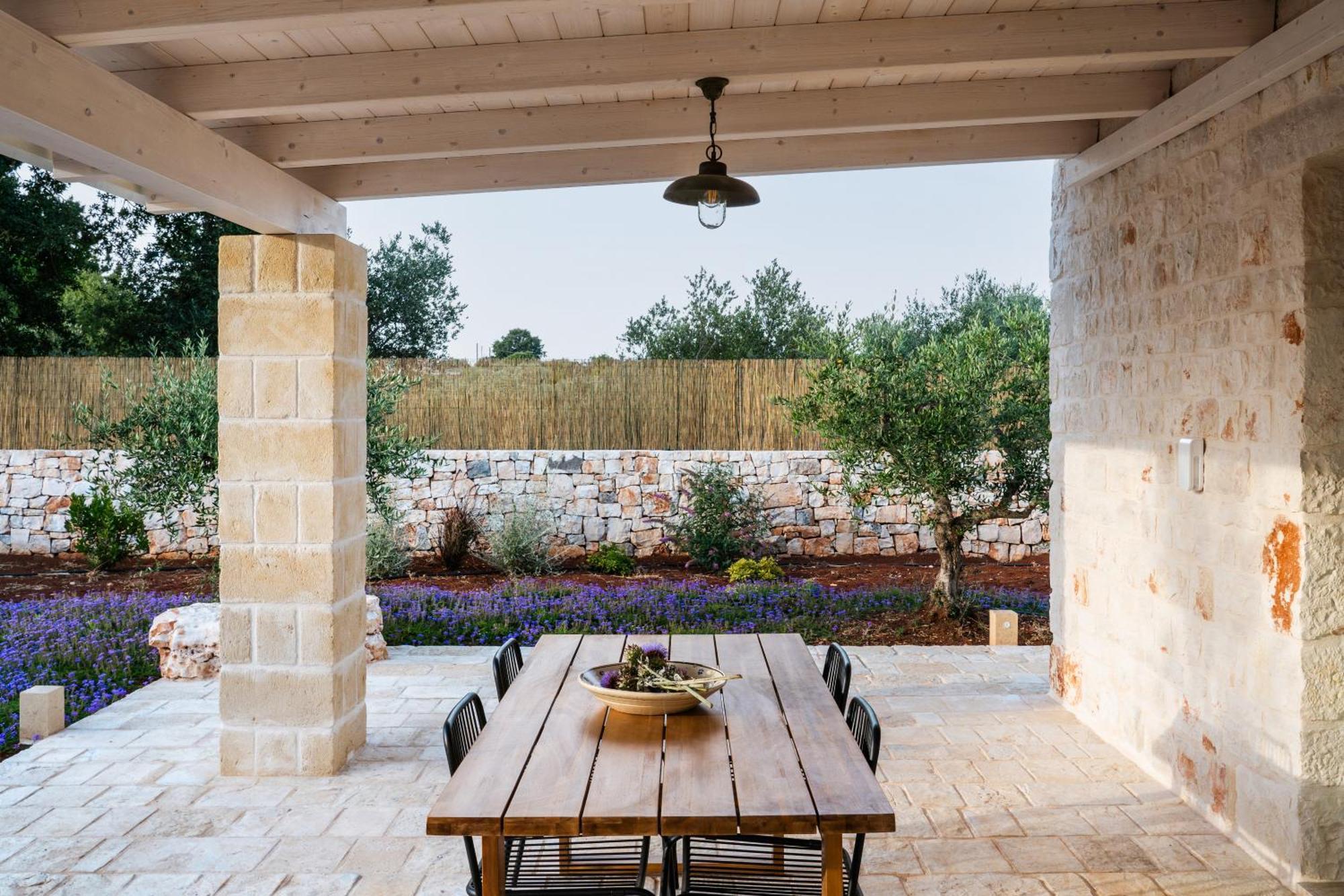 Trullo Jale - Boutique Apartments Ostuni Exteriör bild